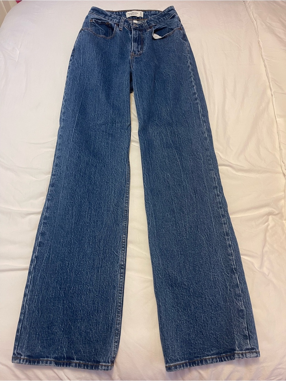 Abercrombie 90s high rise relaxed jeans